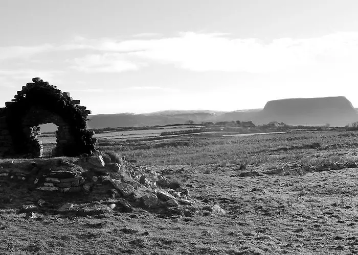 Semesterbostad Beezies Self Catering Grange (Sligo)